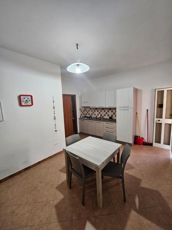 Casa Vacanze Leonardo بيسْكيتْشّي المظهر الخارجي الصورة