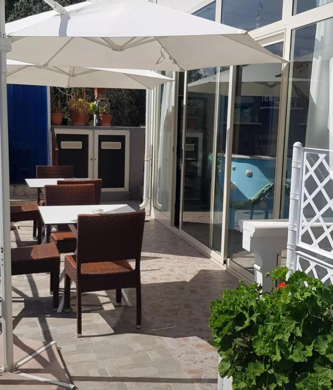 Casa Vacanze Leonardo بيسْكيتْشّي المظهر الخارجي الصورة